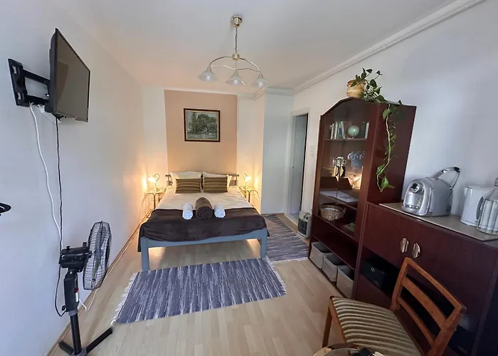 Sarokház Affittacamere 3*